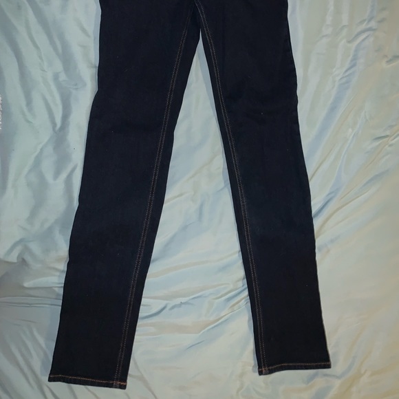 Skinny Jeans - Picture 5 of 5